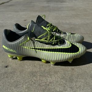 Nike Mercurial Vapor 11 Elite Green Soccer/Football Cleats